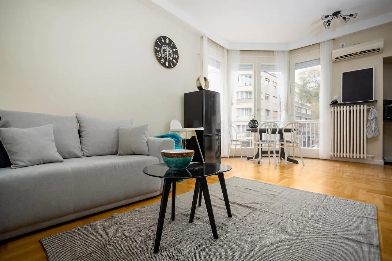 Golden Hour Apartment Budapest 0*,  Hungary